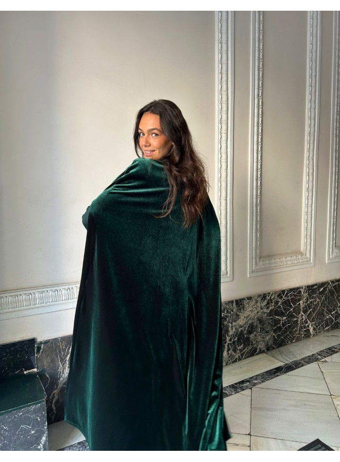 Long velvet guest cape with lace bow