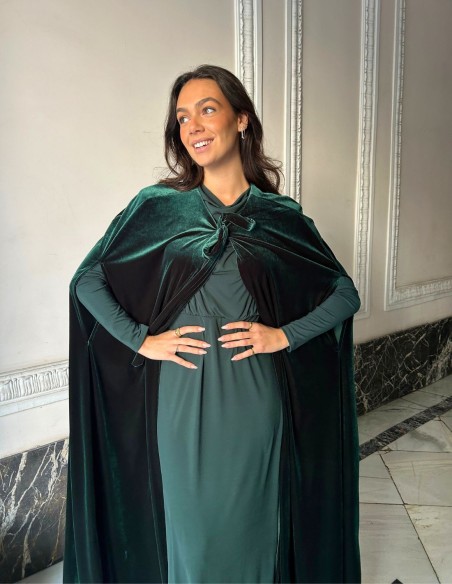 Long velvet guest cape with lace bow