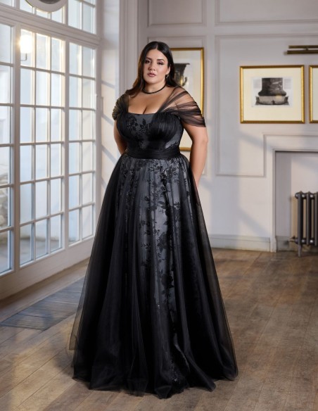 Robe de soirée avec jupe et corsage en tulle