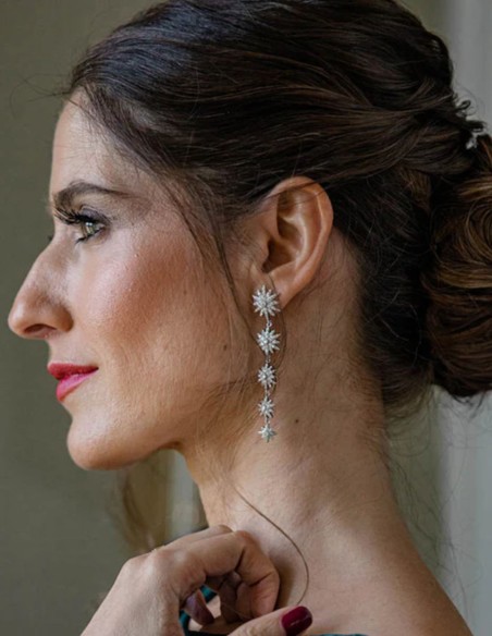 Long party earrings with five stars