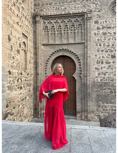 Vestido largo rojo palabra de honor con falda maxi volante