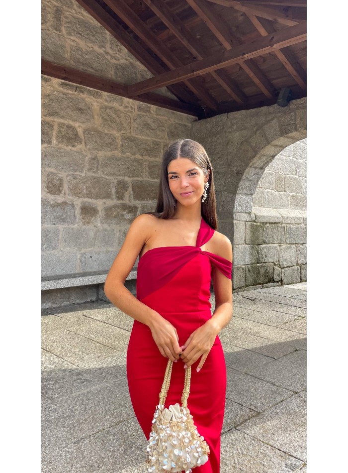 Long red guest dress with sling