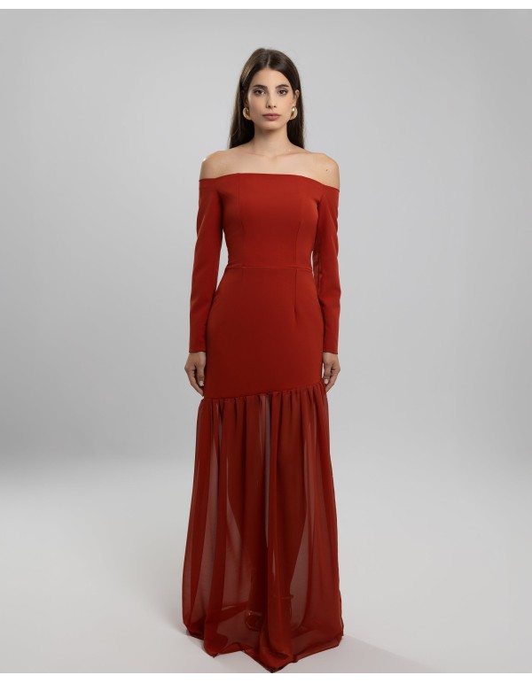 Vestido largo teja escote bardot y falda con volante de gasa