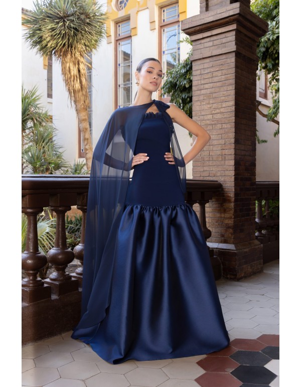 Robe de soirée longue avec encolure à volants et jupe mikado 2