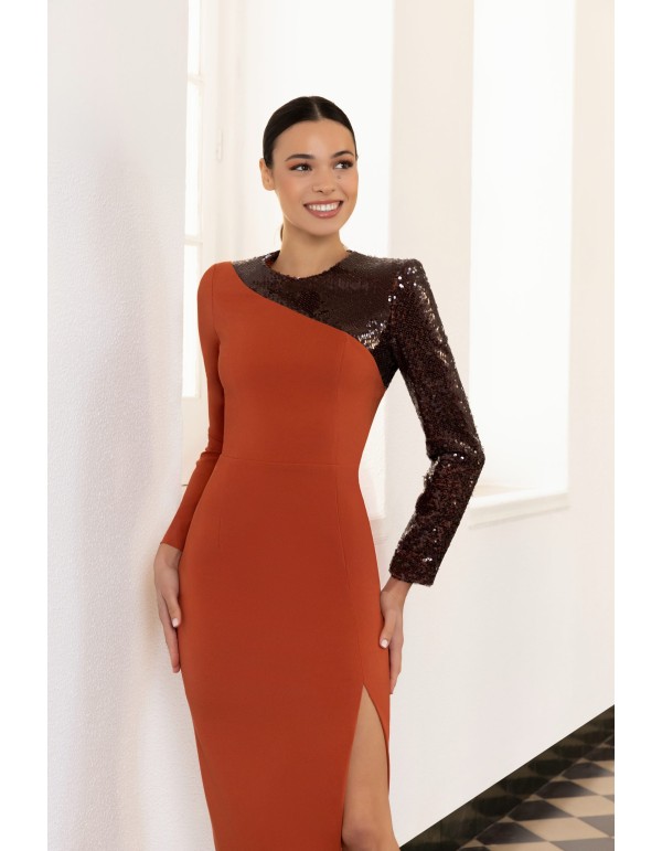 Robe de soirée midi avec épaules et manches pailletées 2