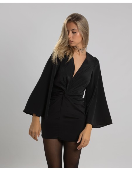 Robe avec coupe mini et manches évasées