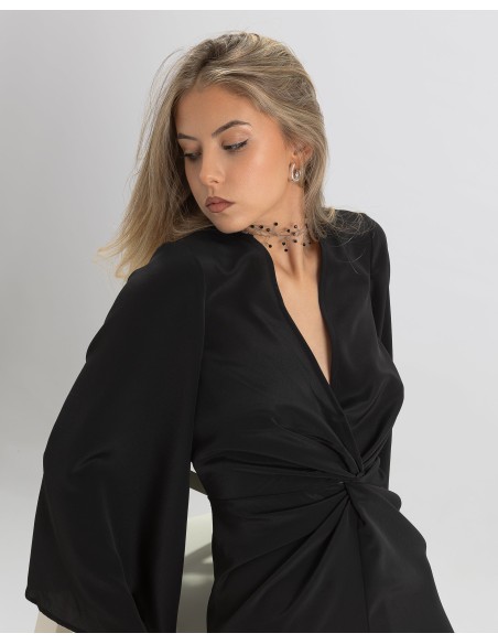 Robe avec coupe mini et manches évasées