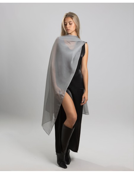 Silver chiffon scarf for guests