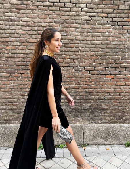 Short velvet party dress with cape sleeves black