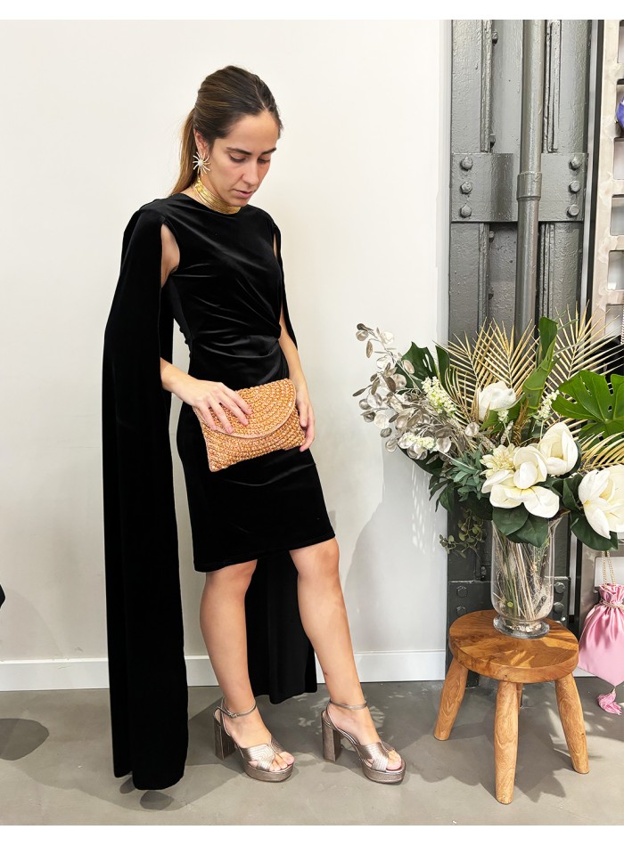 Vestido corto de fiesta con manga capa de...