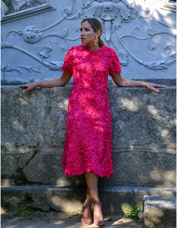 Fuchsia midi party dress with flowers and short sleeves