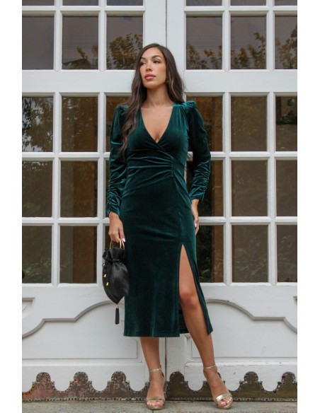 Vestido midi de terciopelo verde botella con manga larga