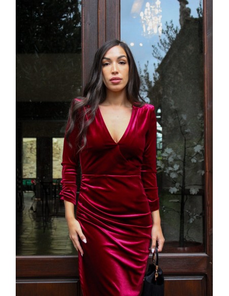 Vestido midi de fiesta terciopelo granate con escote