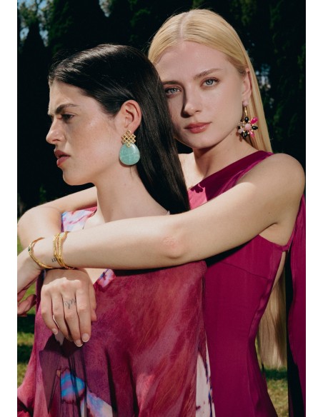 Brazalete dorado con piedra aguamarina