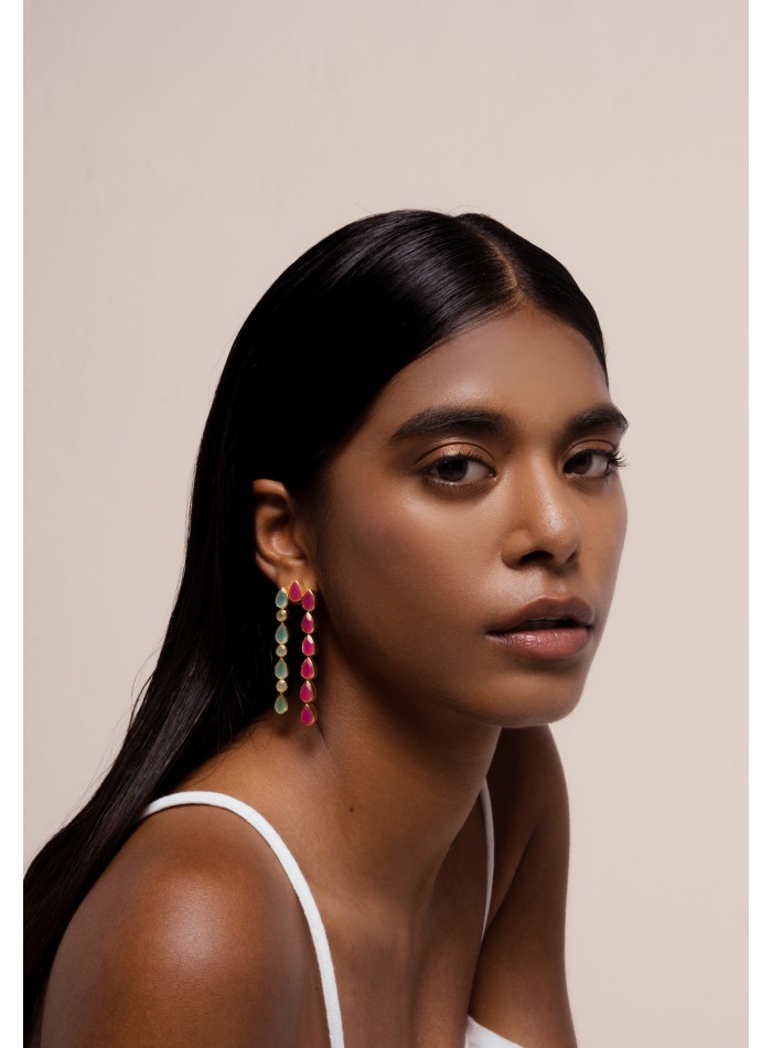 Longues boucles d'oreilles avec grenat et...