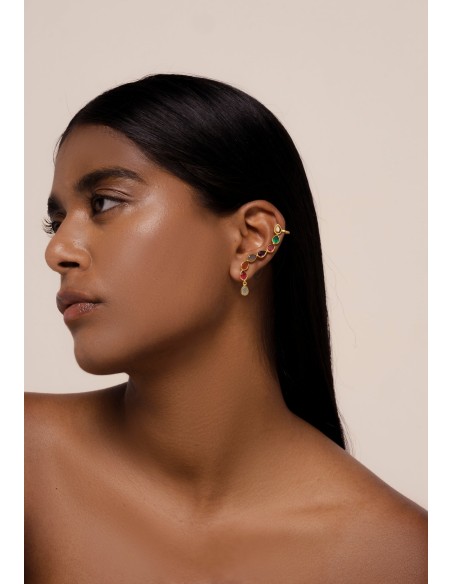 Boucle d'oreille avec pierres de couleur