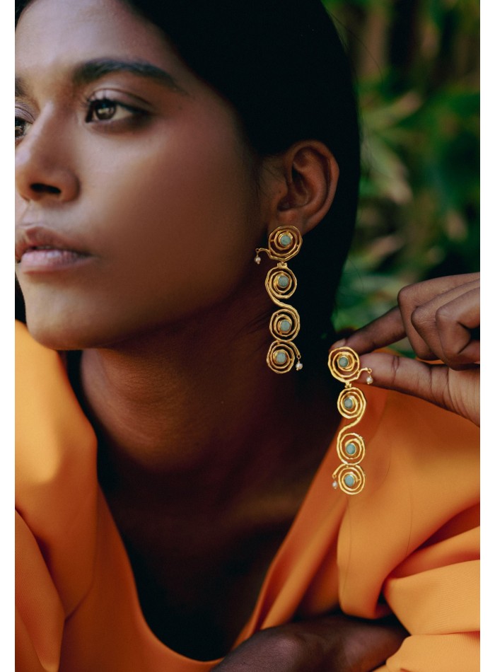Gold and aquamarine long earrings - Breathe
