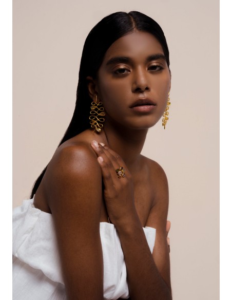 Spiral earrings with semiprecious stones - Unalome