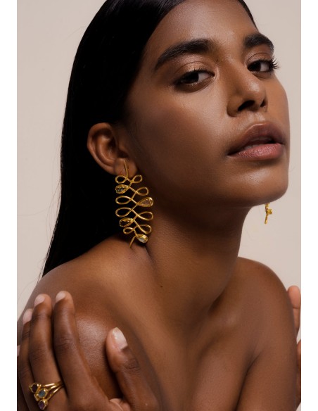 Spiral earrings with semiprecious stones - Unalome