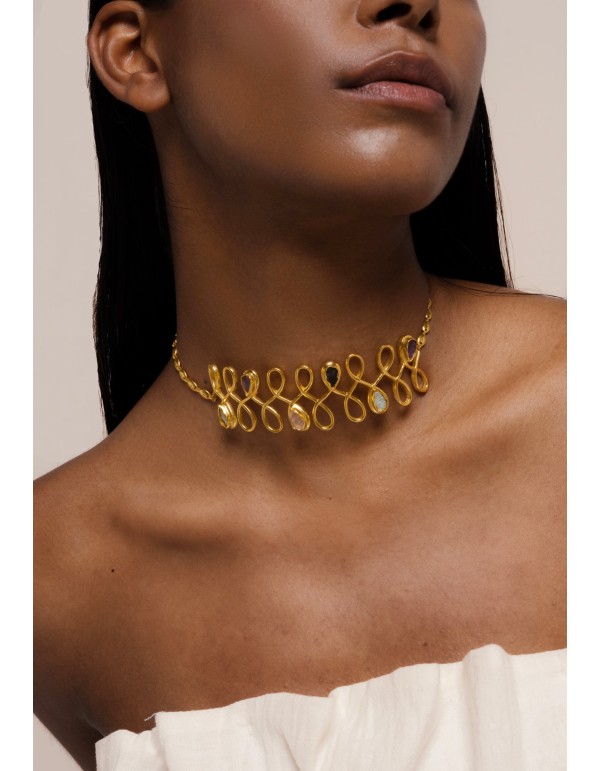 Golden Choker with Semiprecious Stones - Unalome 2