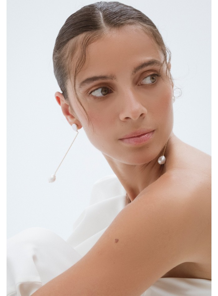 Pendientes largos con perlas - Dara