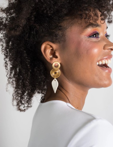 Gold plated long earrings with ceramic teardrop