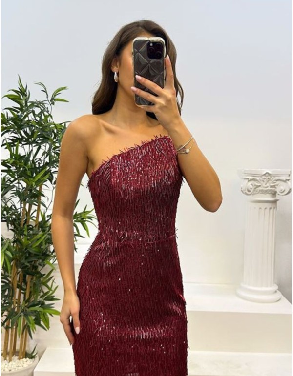 Short party dress with sequins and bangs 2