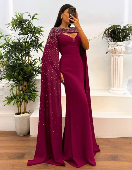 Robe de soirée longue, fine et sans bretelles, ornée de strass