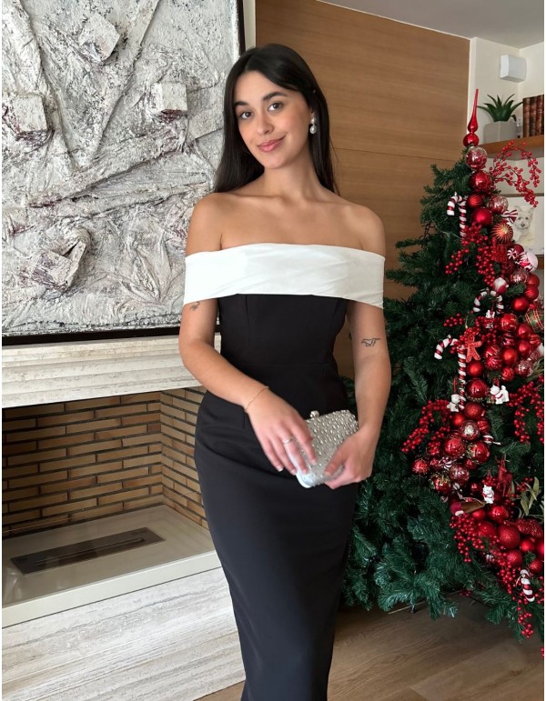 Long party dress with bardot neckline and back opening