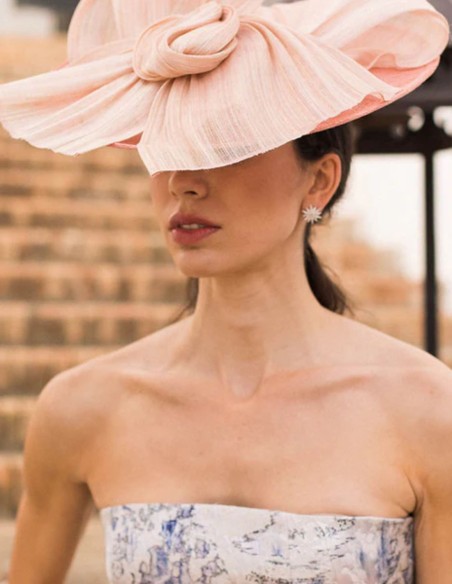 Boucles d'oreilles en forme d'étoile avec des pierres en zirconium