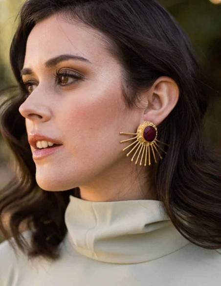 Boucles d'oreilles de fête avec éclairs et pierres de couleur