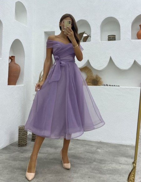 Midi dress with bandeau neckline and bow at the waist