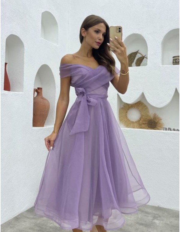 Midi dress with bandeau neckline and bow at the waist