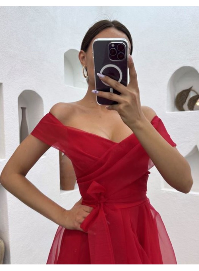 Midi dress with bandeau neckline and bow at the...
