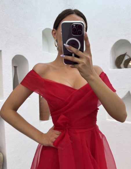 Midi dress with bandeau neckline and bow at the waist