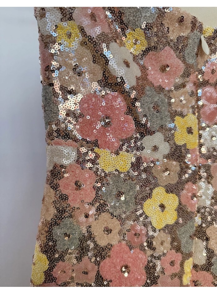 Robe de soirée longue pour invitée avec fleurs...