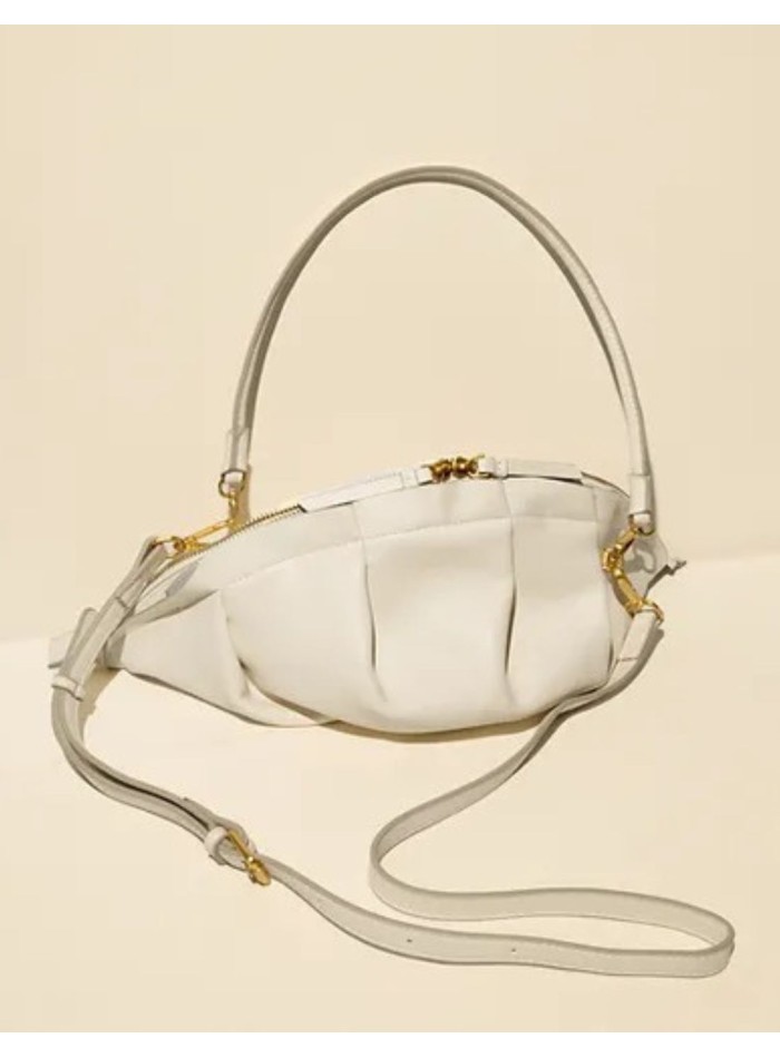 Bolso de mano marfil con forma de gyoza para eventos