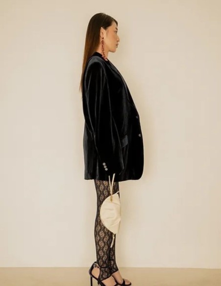 Bolso mini de mano marfil en forma de gyoza