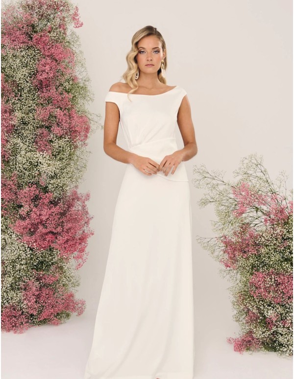Vestido de novia escote asimetrico con tirante superpuesto