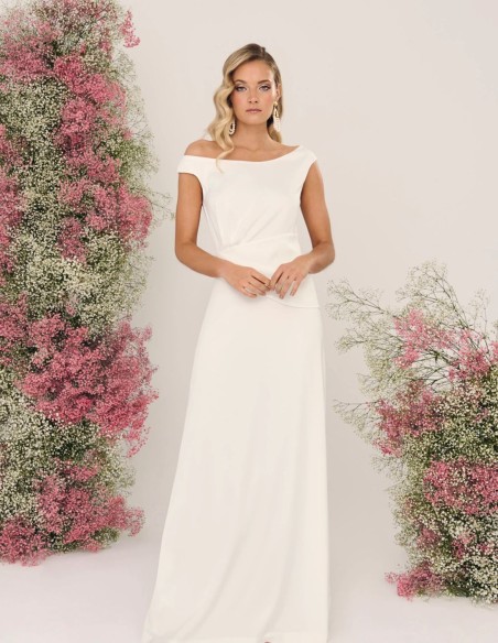 Vestido de novia escote asimetrico con tirante superpuesto