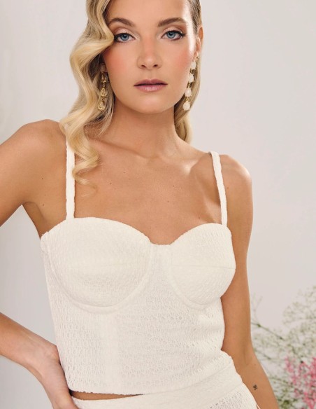 Top de novia con escote corazón y tirante fino