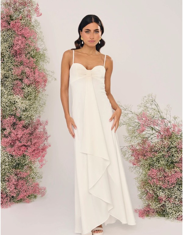 Wedding dress crepe crepe draped neckline heart shape