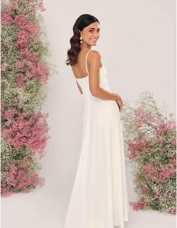 Vestido de novia crepe escote drapeado forma corazon 2