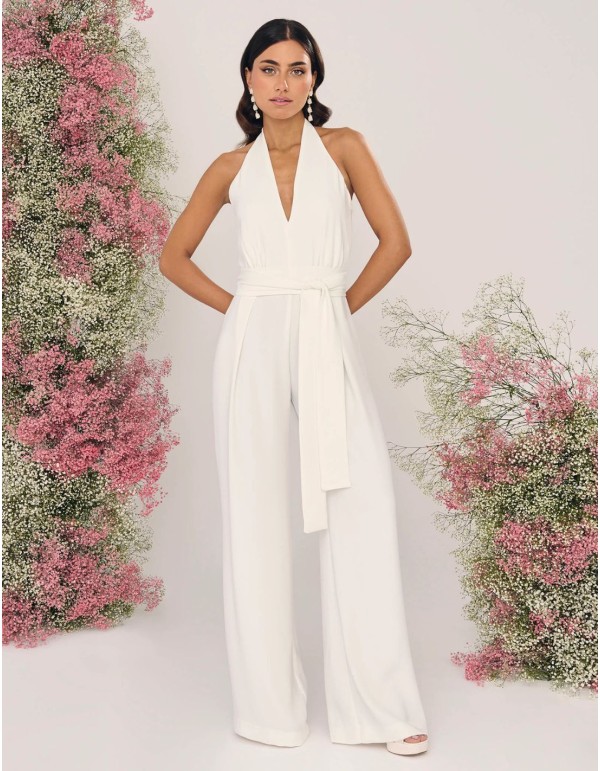 Robe de mariée avec nœud à la taille et dos nu