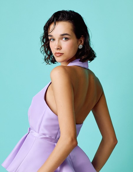 Haut de fête décolleté et à volants péplum