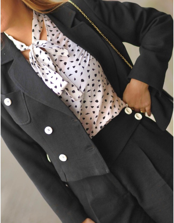 Long sleeve printed party blouse with lacing