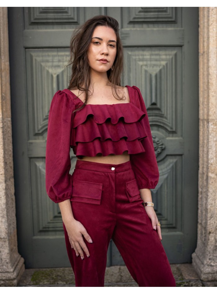 Conjunto de fiesta con pantalón largo con top de volantes