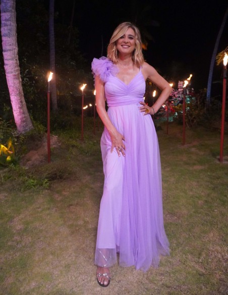 Robe longue en tulle avec épaule décorée pour invitée - Sandra Barneda