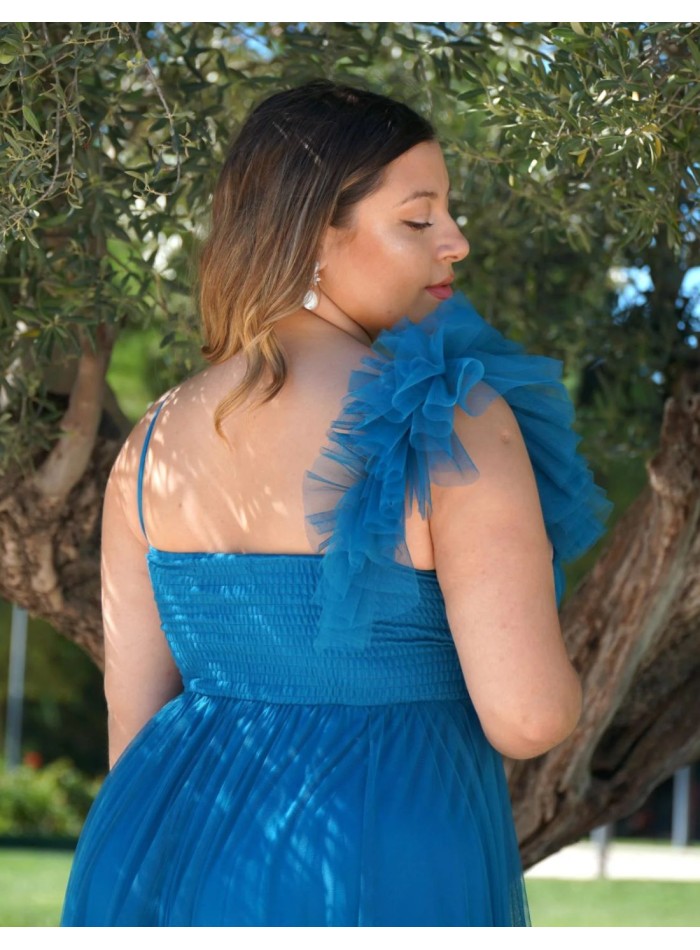 Robe longue en tulle avec épaule décorée pour...