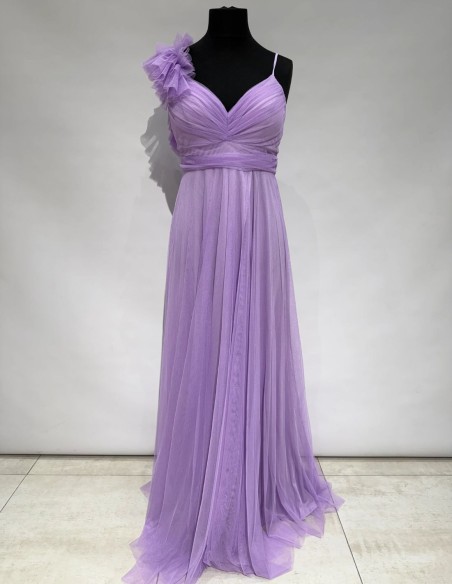 Long tulle dress with decorated shoulder for guest - Sandra Barneda